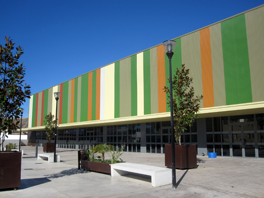 edificio usos múltiples